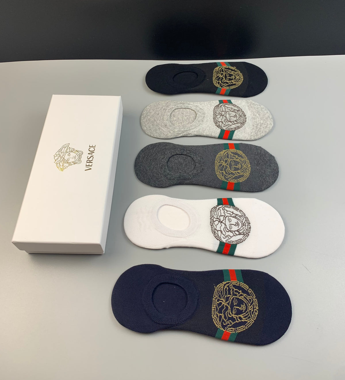 Versace Medallion Graphics No-Show Socks - 5-Pair Set