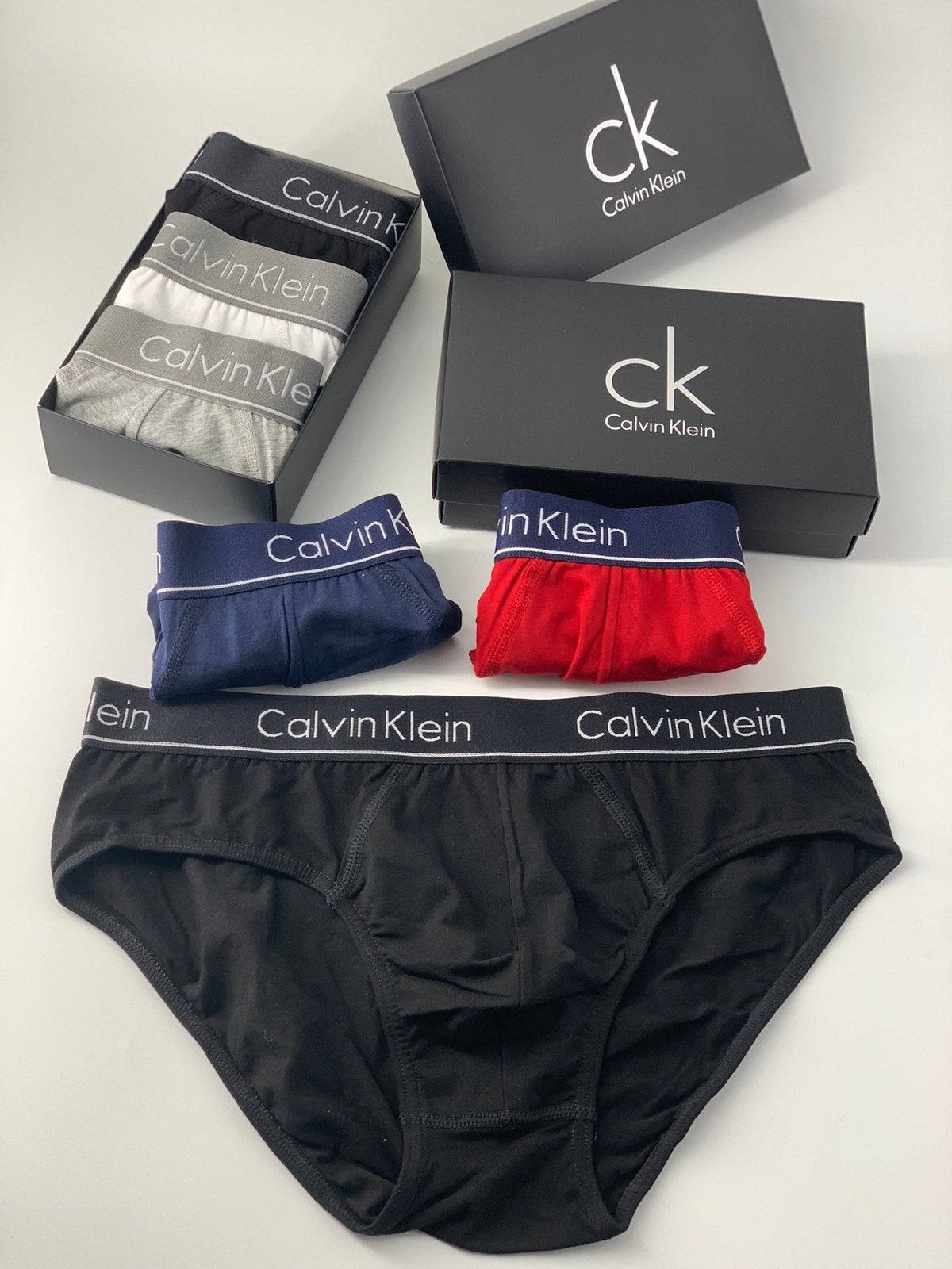 Louis Vuitton Cotton Visible All-Over Pattern And Logo Details Men's Briefs - 3-Piece Box