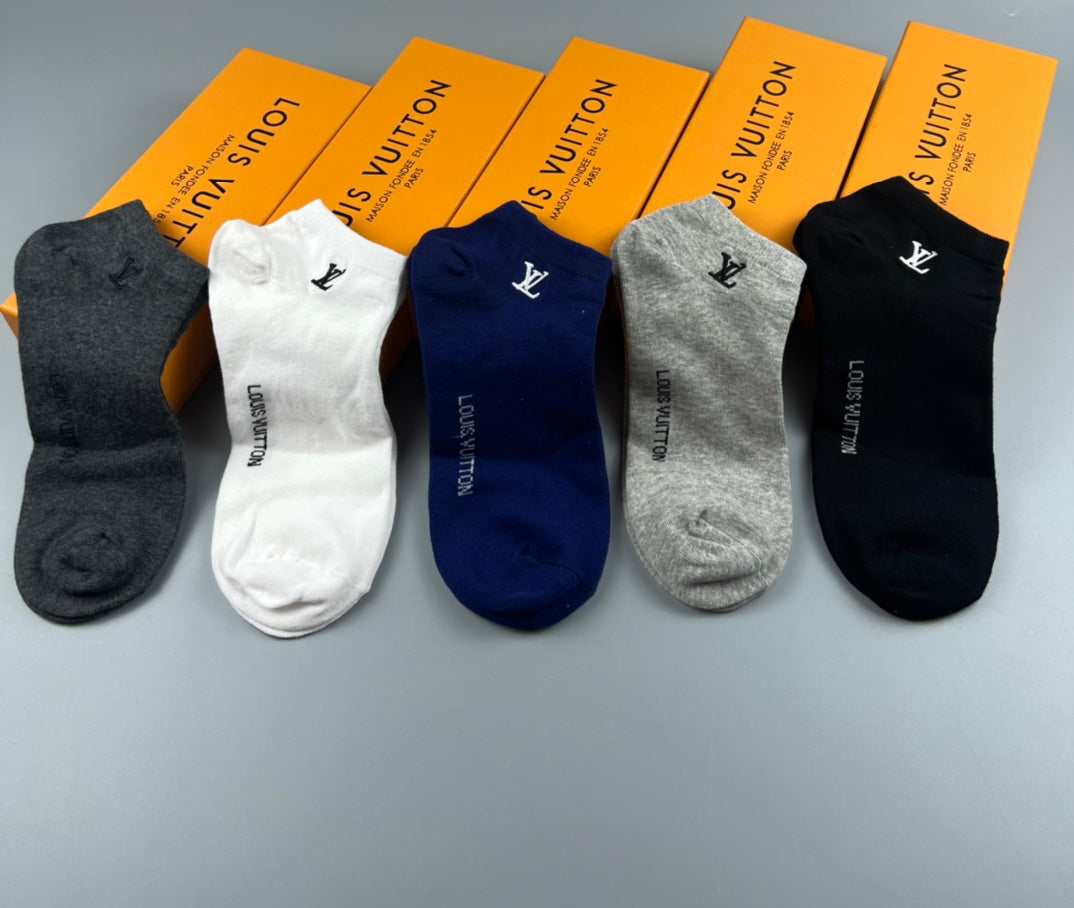 Louis Vuitton Small Initial Ankle Socks