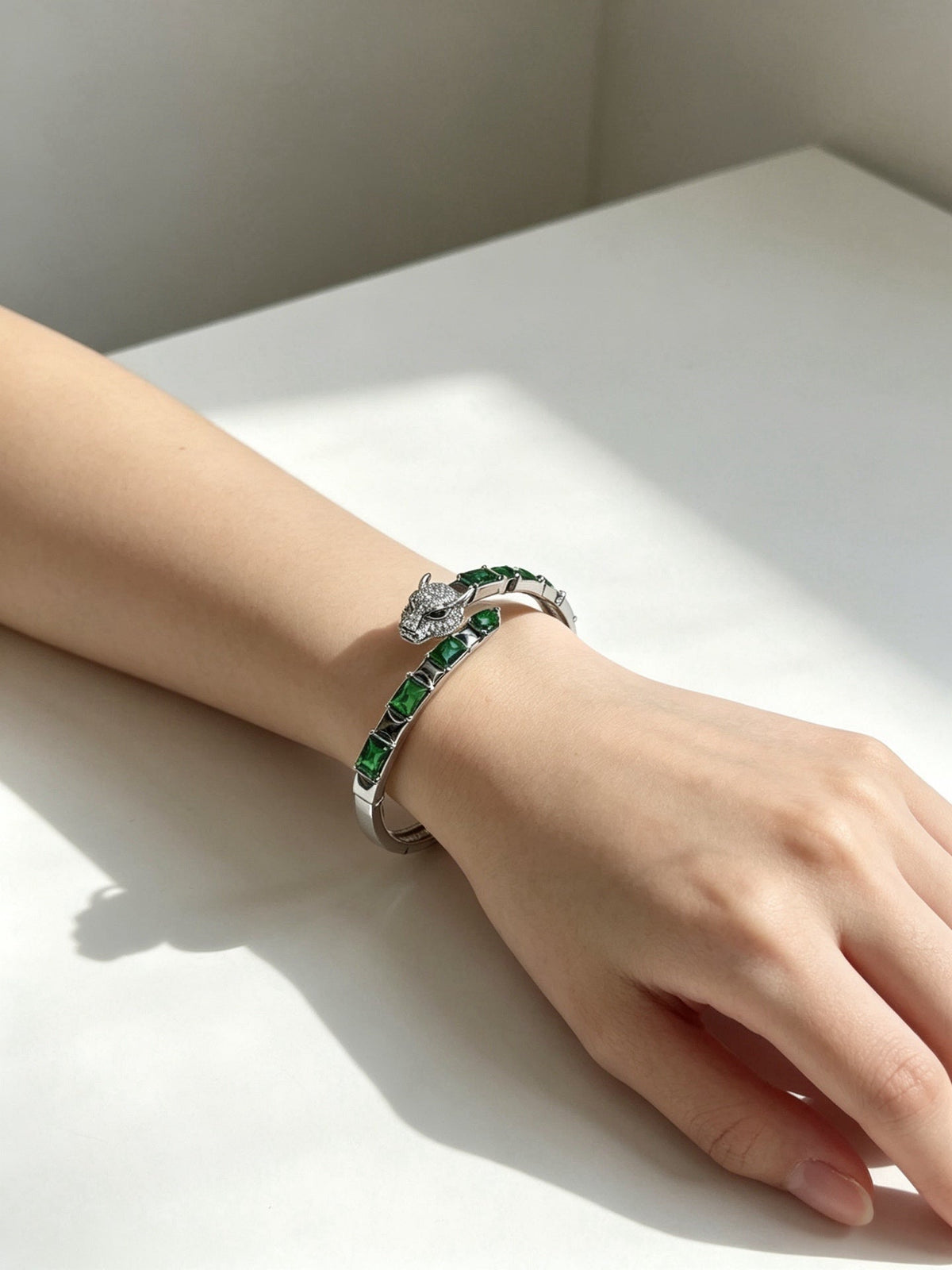 Martin Graham bracelet in polished metal-tone – close-up detail