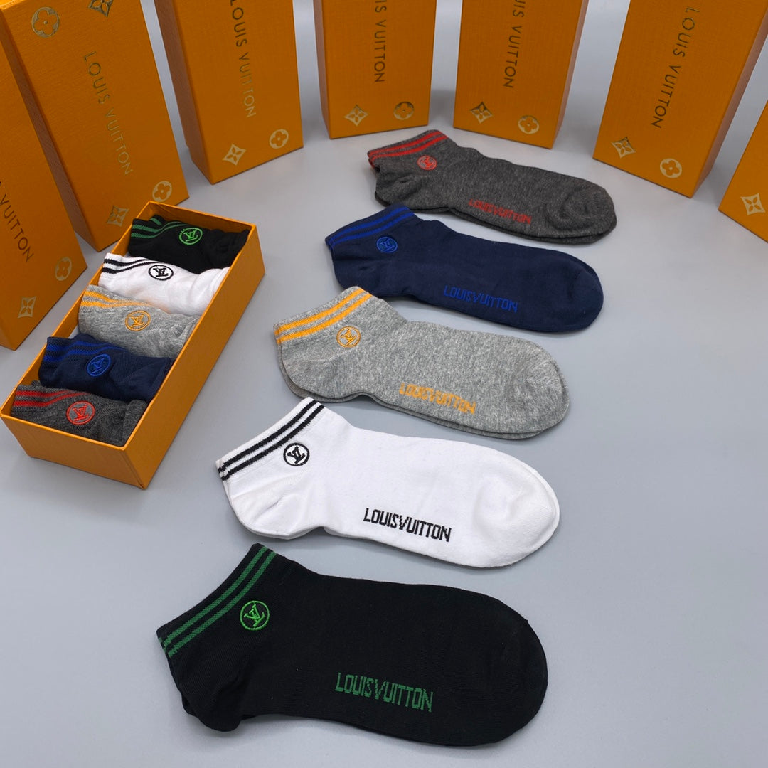 Louis Vuitton Restrained Wordmarks No-Show Socks