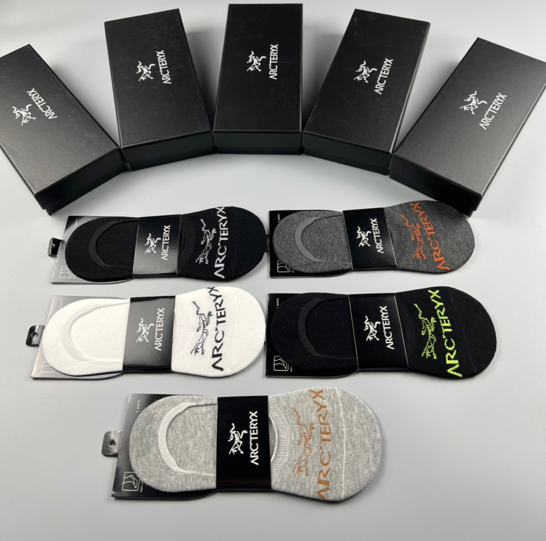 Arc'teryx Cotton Contrast Wordmarks And Outdoor-Inspired Graphics No-Show Socks - 5-Pair Set