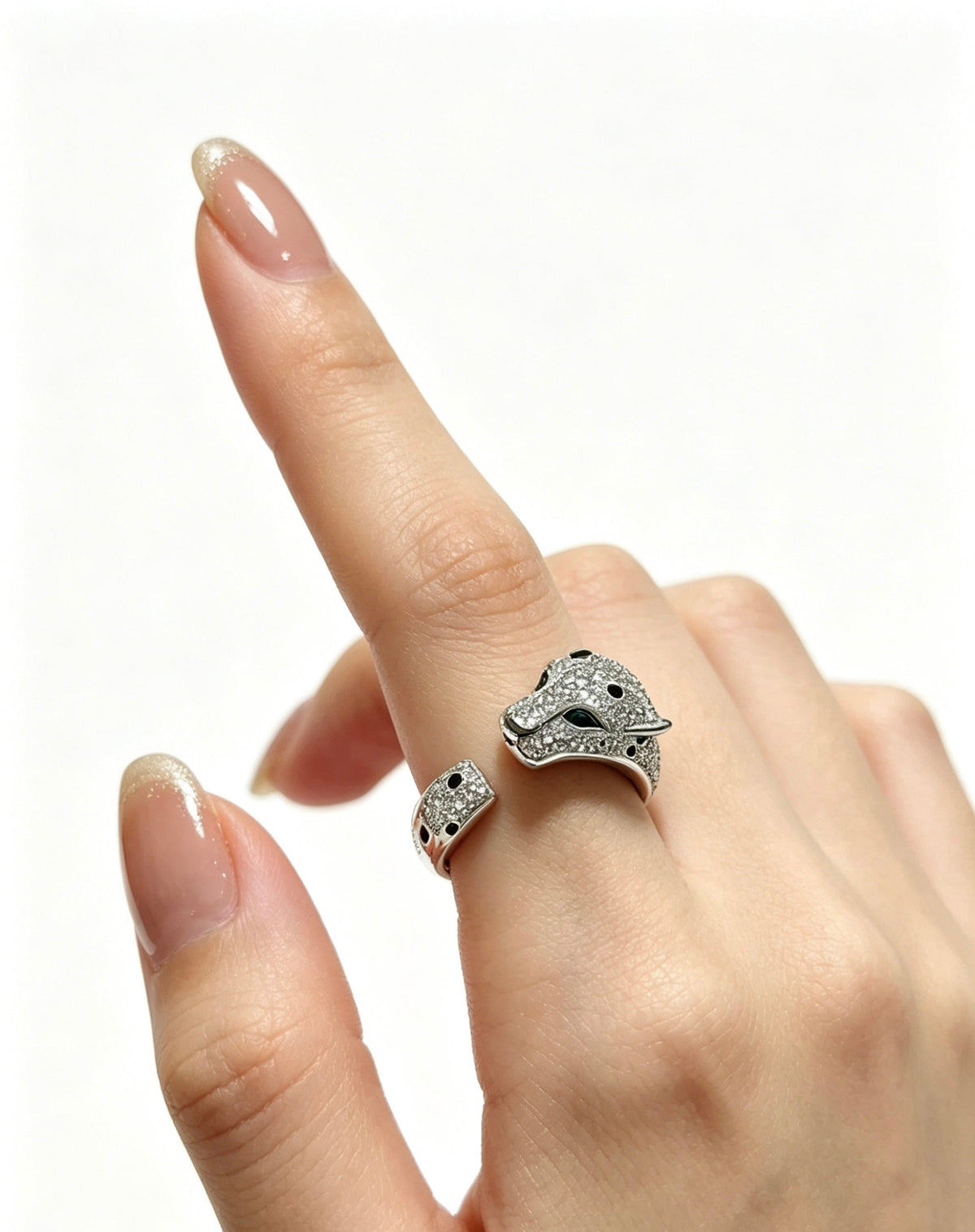 Martin Graham ring in polished metal-tone – close-up detail