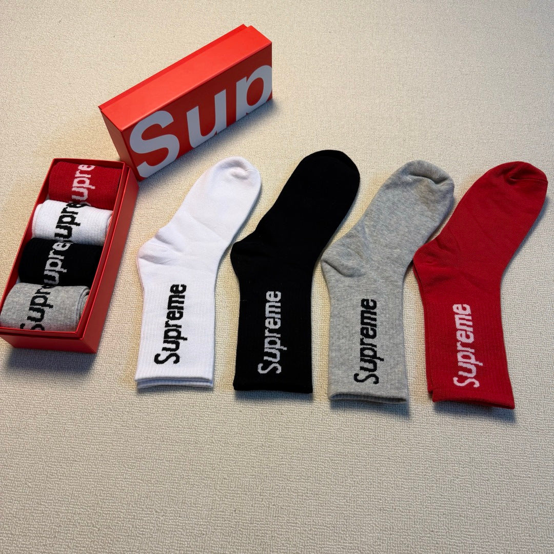Supreme Bold Logo Crew Socks - Assorted Set