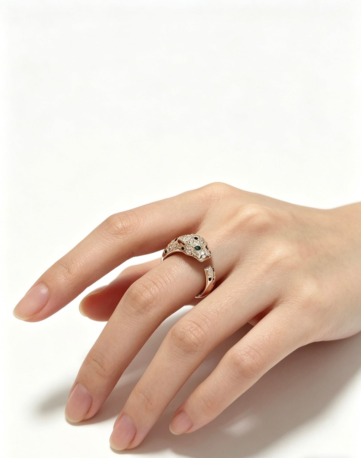 Martin Graham ring in polished metal-tone – close-up detail