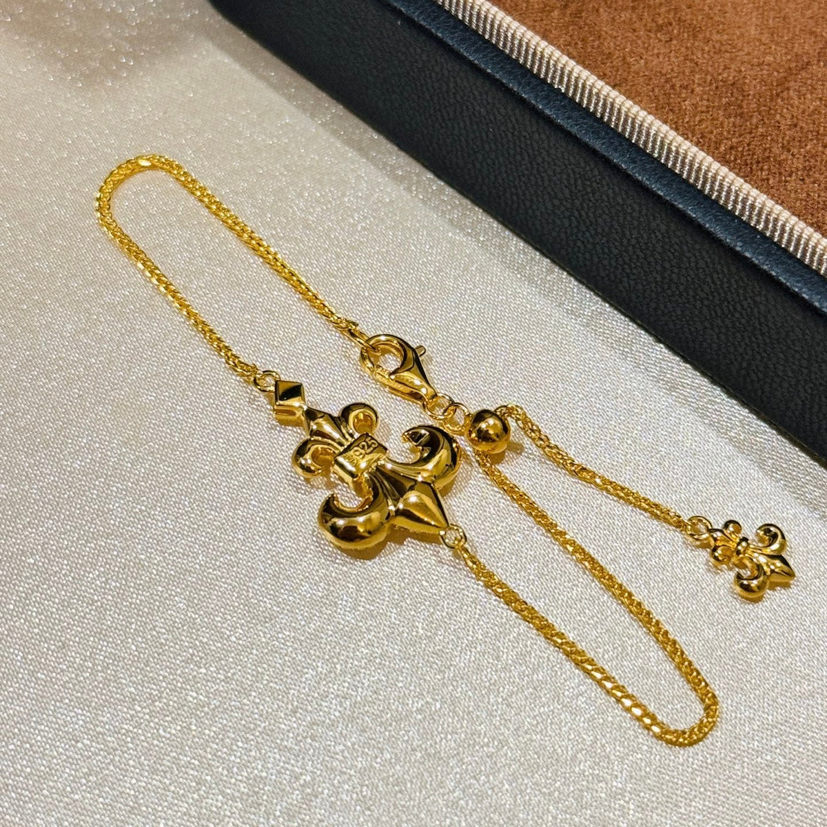 Martin Graham bracelet in polished metal-tone – styled product view