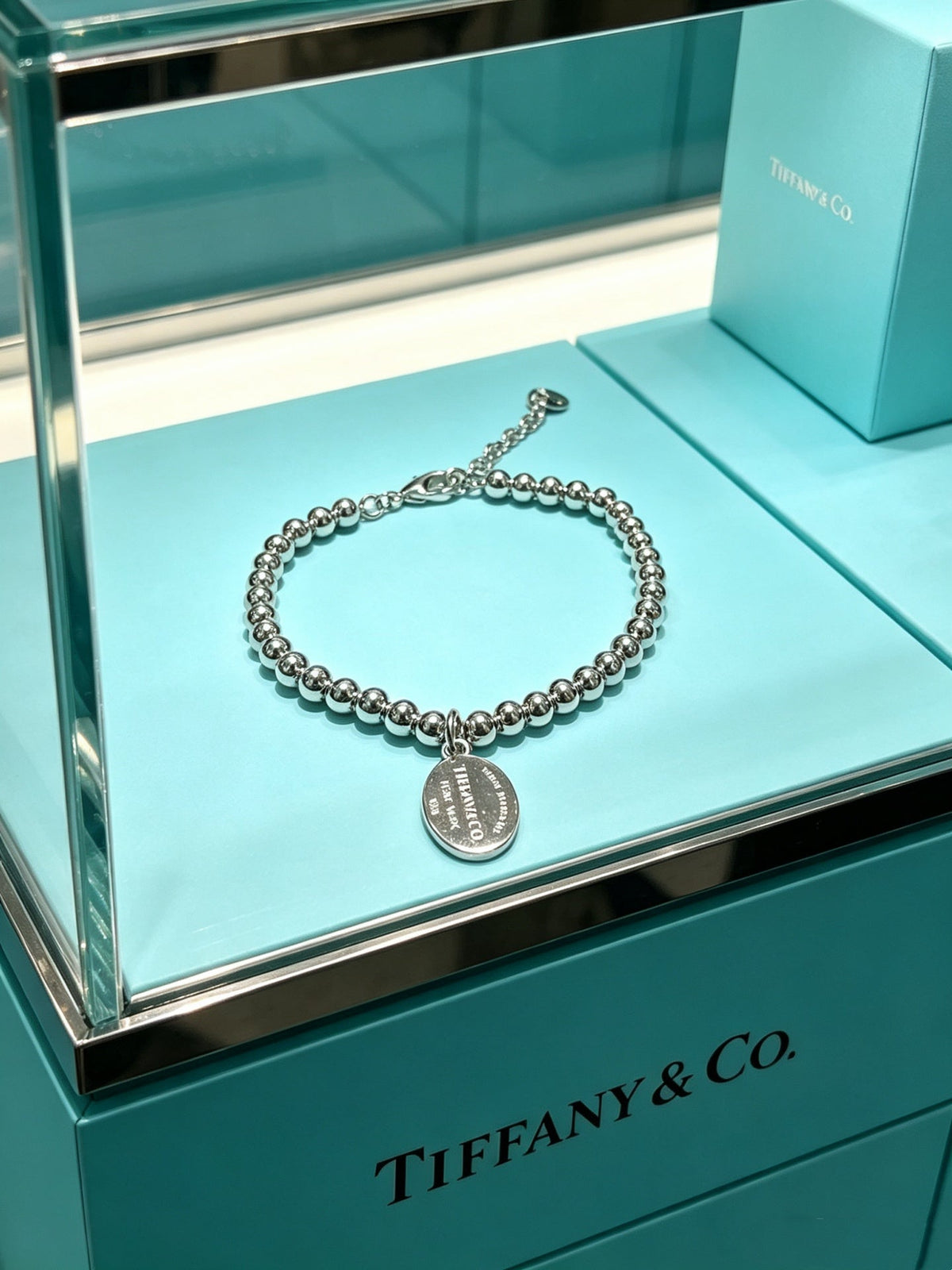 Martin Graham bracelet in polished metal-tone – styled product view