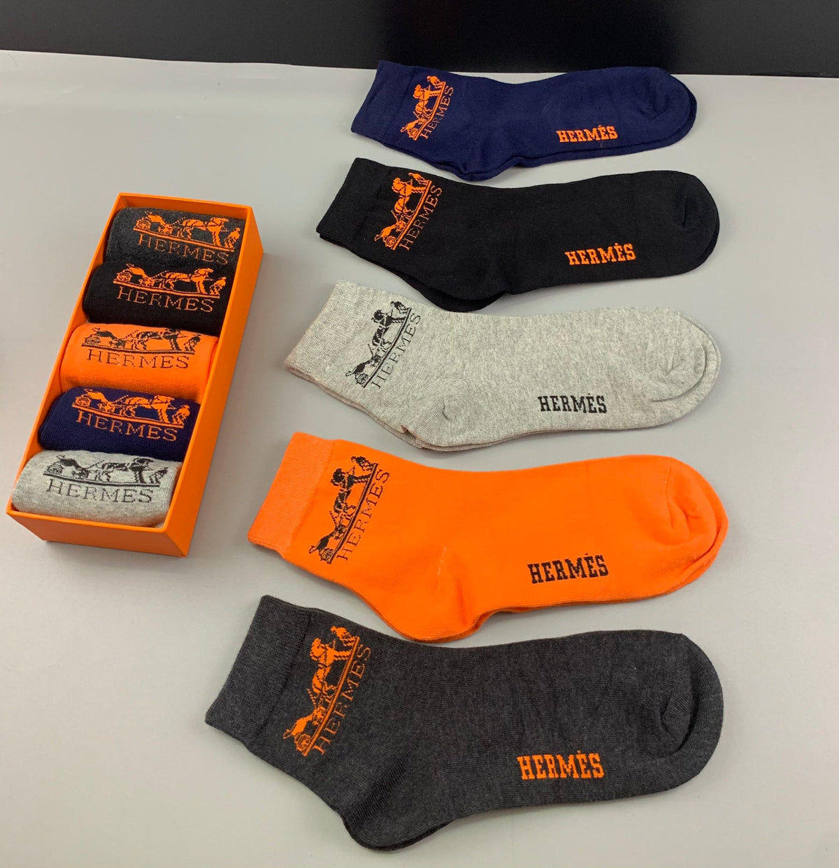 Hermes Cotton Small Embroidered Logo Details Crew Socks - 5-Pair Set
