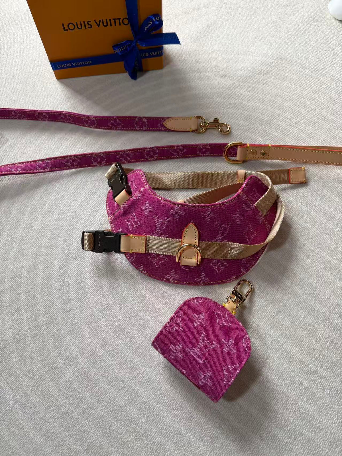 Adjustable Denim-Look Pet Harness Collection – Design 02 close-up detail