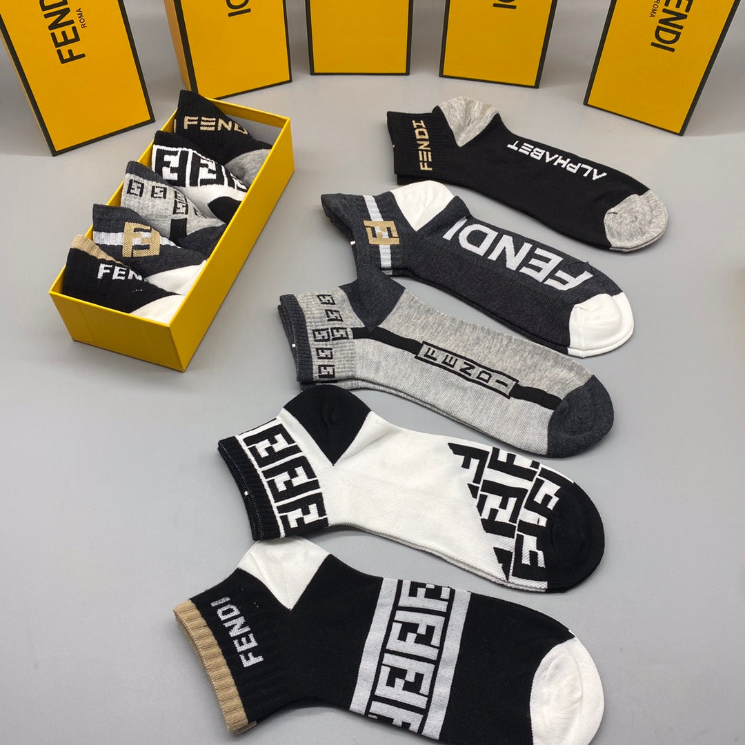 Fendi Varied Graphic Logos Ankle Socks - 5-Pair Set