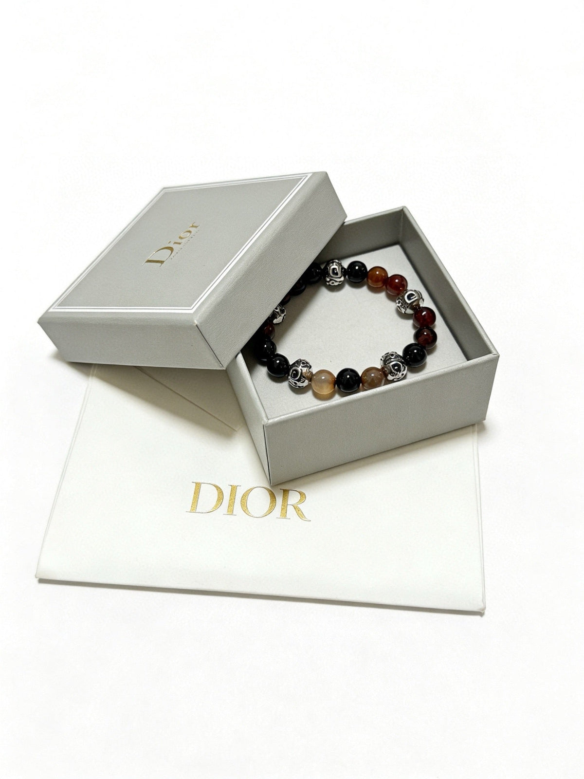 Martin Graham bracelet in polished metal-tone – close-up detail