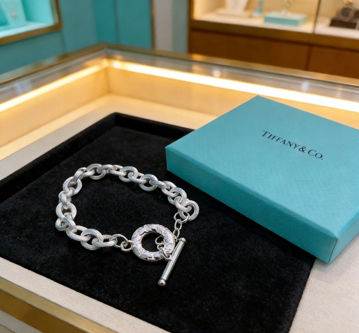 Martin Graham bracelet in polished metal-tone – styled product view