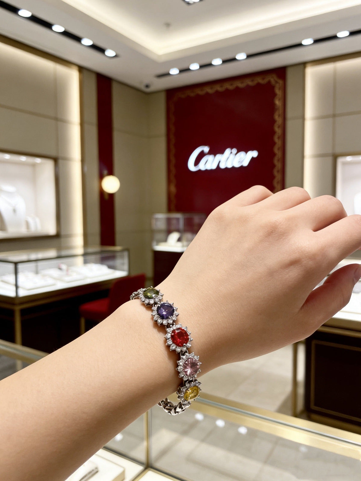 Martin Graham bracelet in polished metal-tone – close-up detail