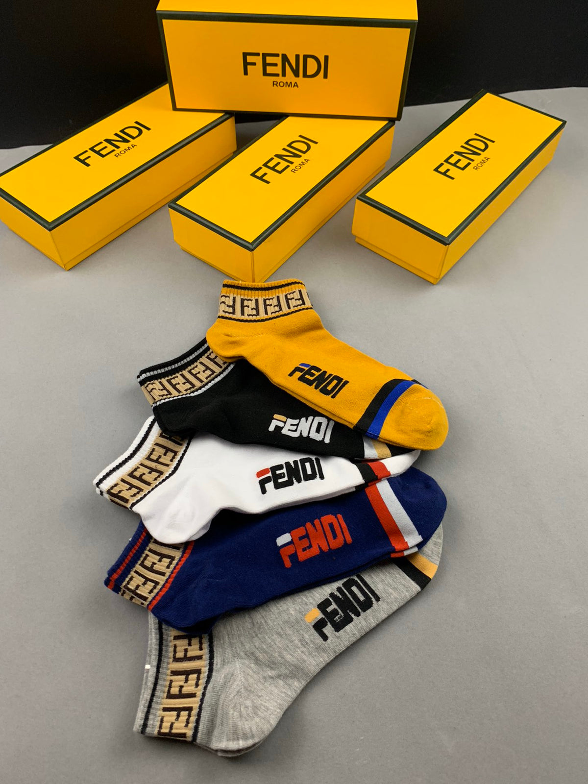 Fendi Wordmark No-Show Socks - 5-Pair Set