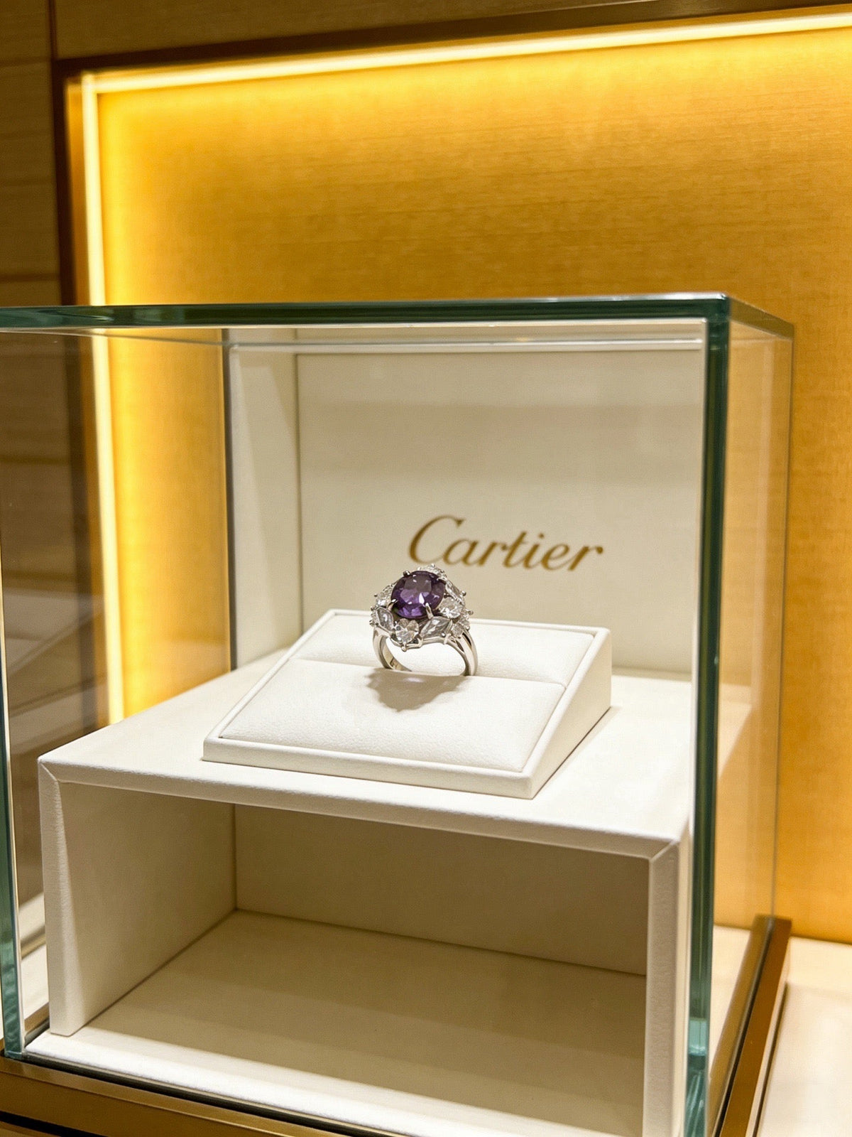 Martin Graham ring in polished metal-tone – close-up detail