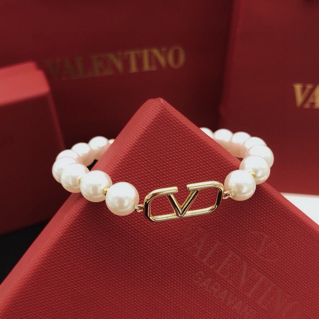 Martin Graham bracelet in polished metal-tone