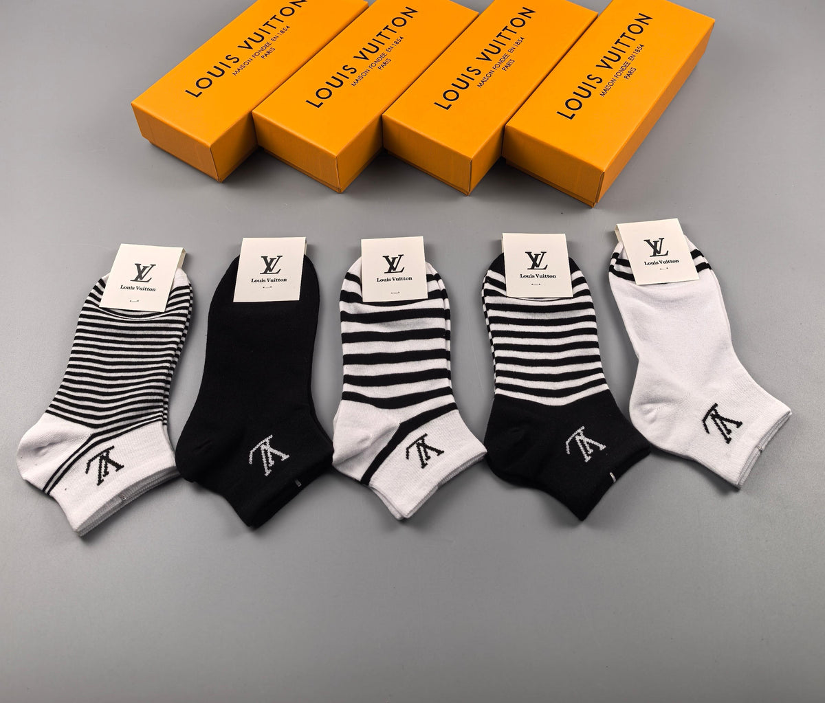 Louis Vuitton Short Socks - 5-Pair Set