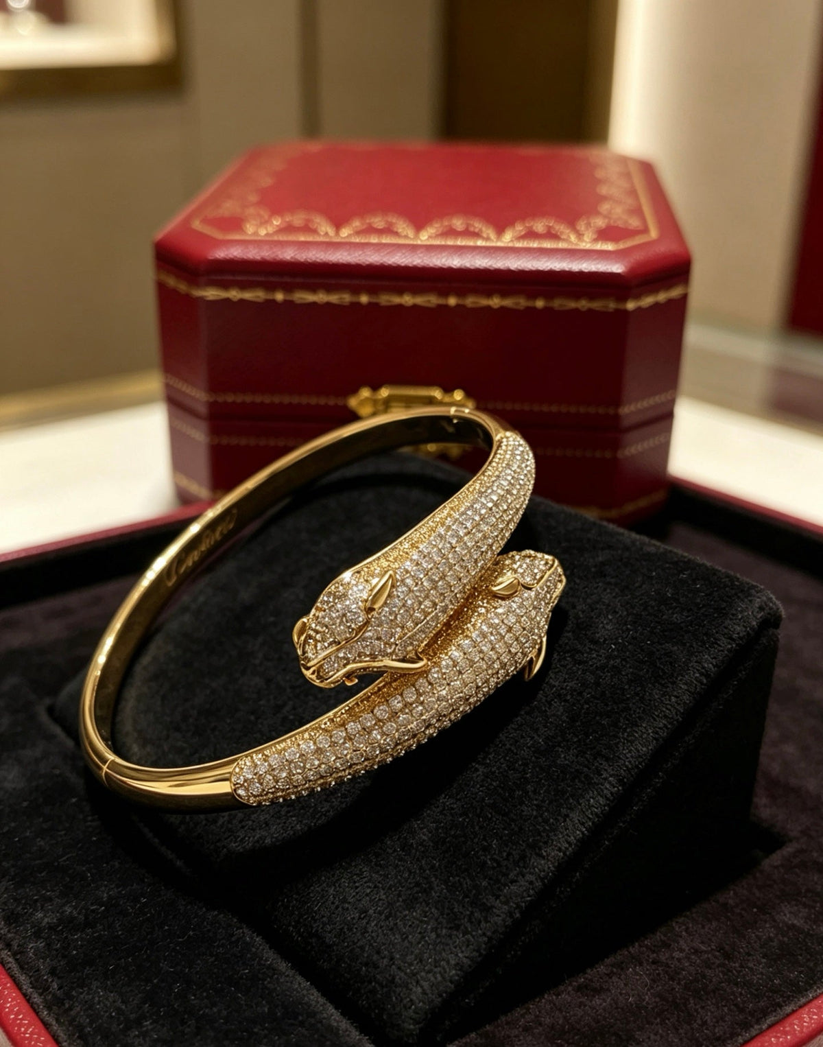 Martin Graham bracelet in polished metal-tone – main product view