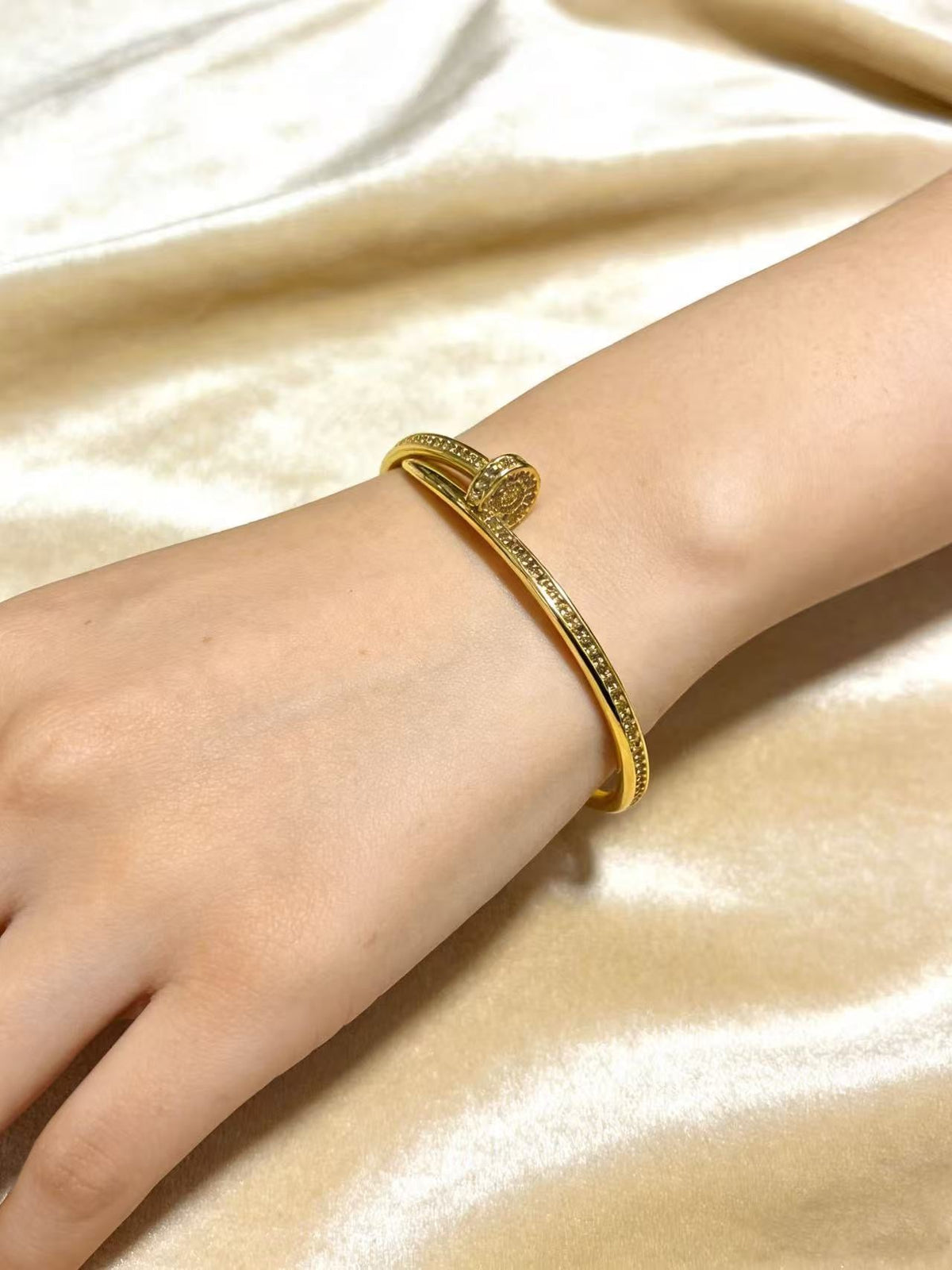 Martin Graham bracelet in polished metal-tone – main product view