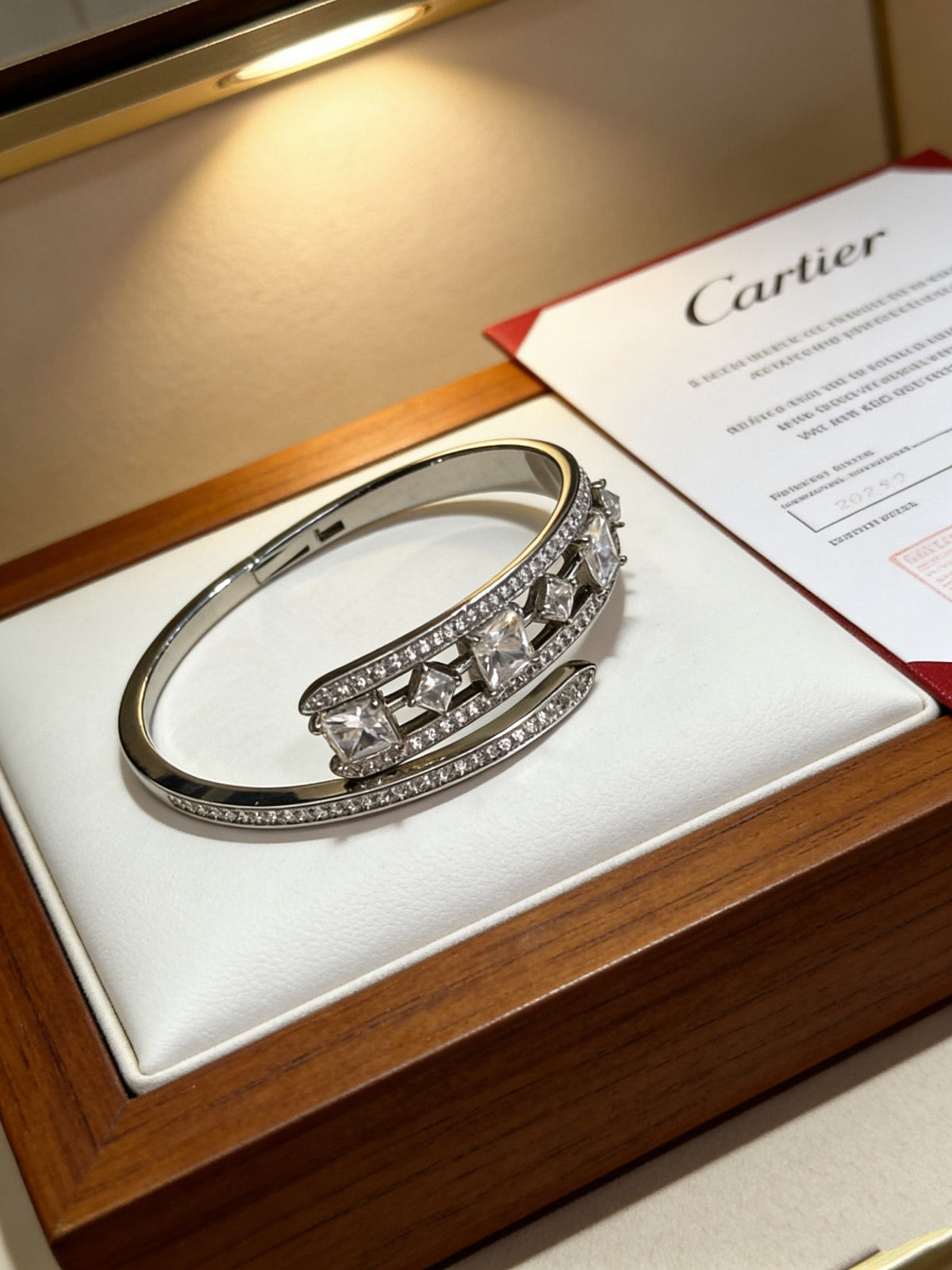 Martin Graham bracelet in polished metal-tone – main product view