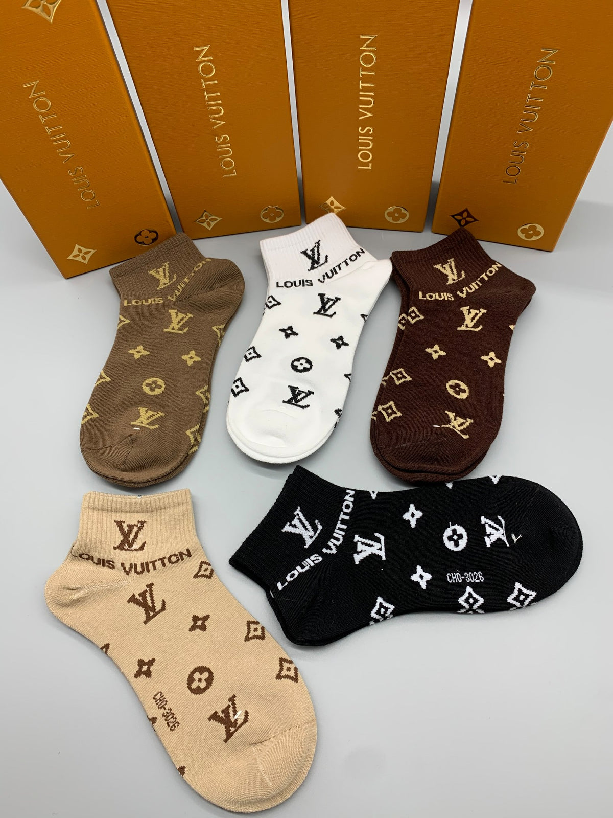 Louis Vuitton Monogram-Style Motifs No-Show Socks