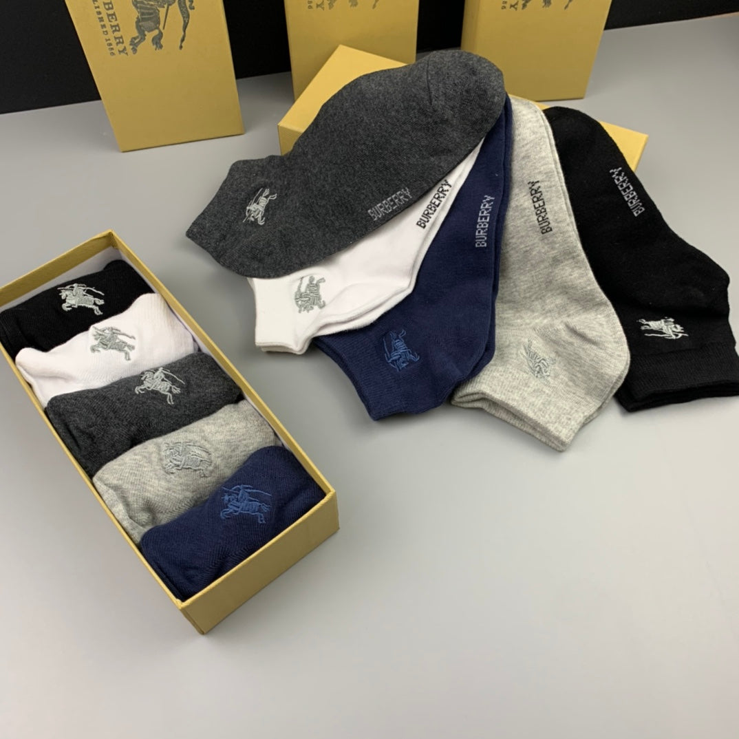 Burberry Small Horse Graphics No-Show Socks - 5-Pair Set
