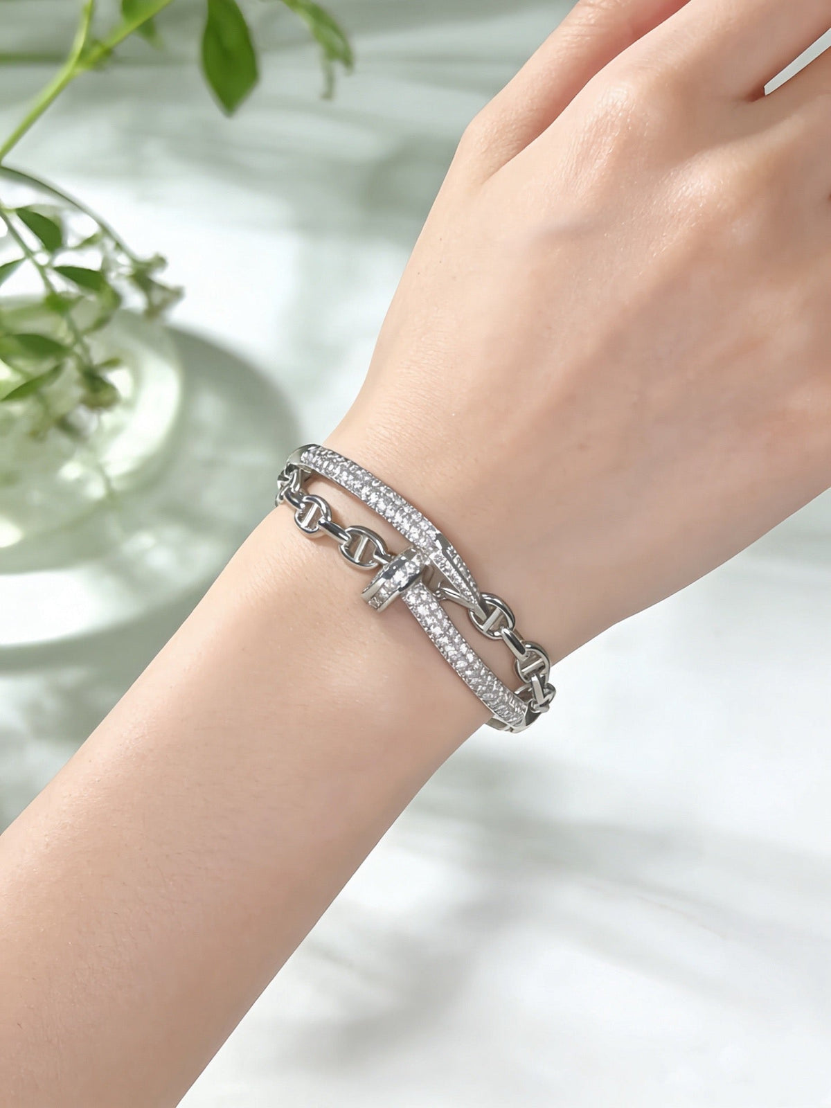 Martin Graham bracelet in polished metal-tone – main product view