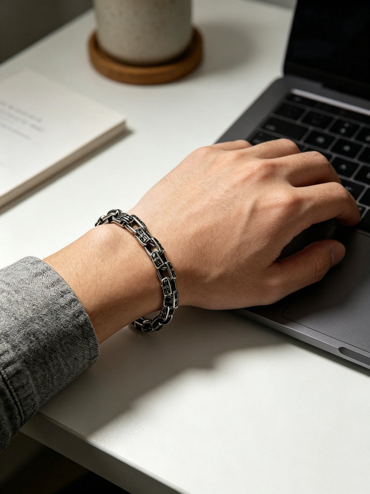 Martin Graham bracelet in polished metal-tone – main product view