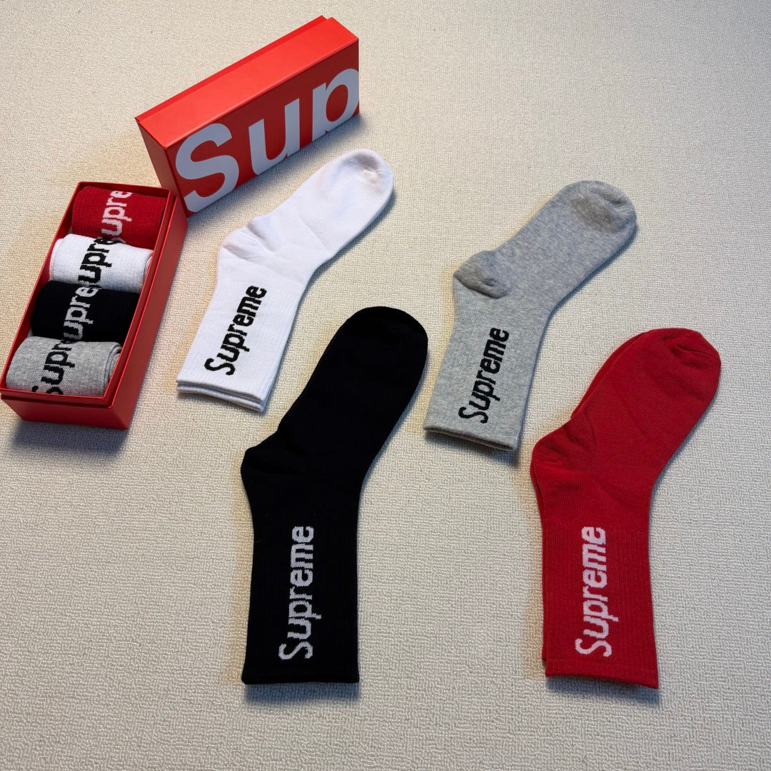 Supreme Bold Logo Crew Socks - Assorted Set