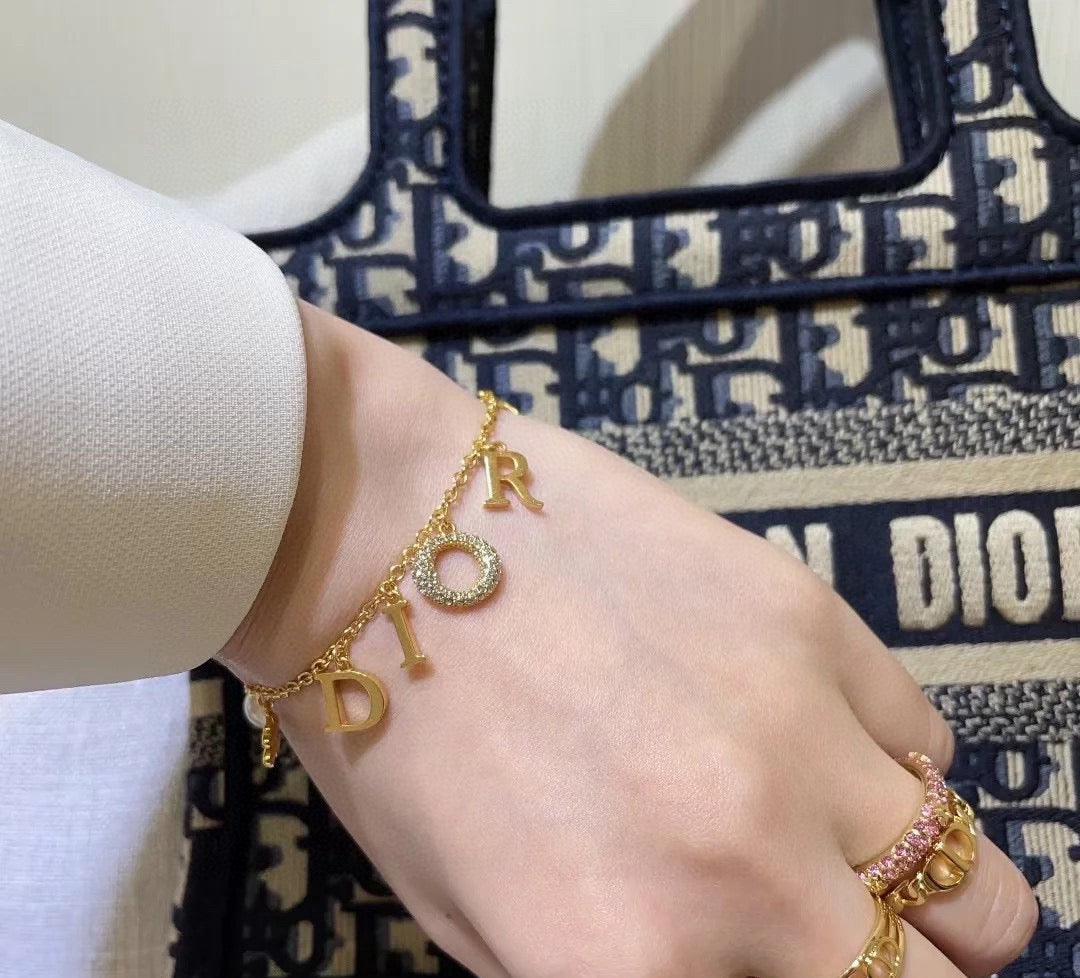 Martin Graham bracelet in polished metal-tone – main product view