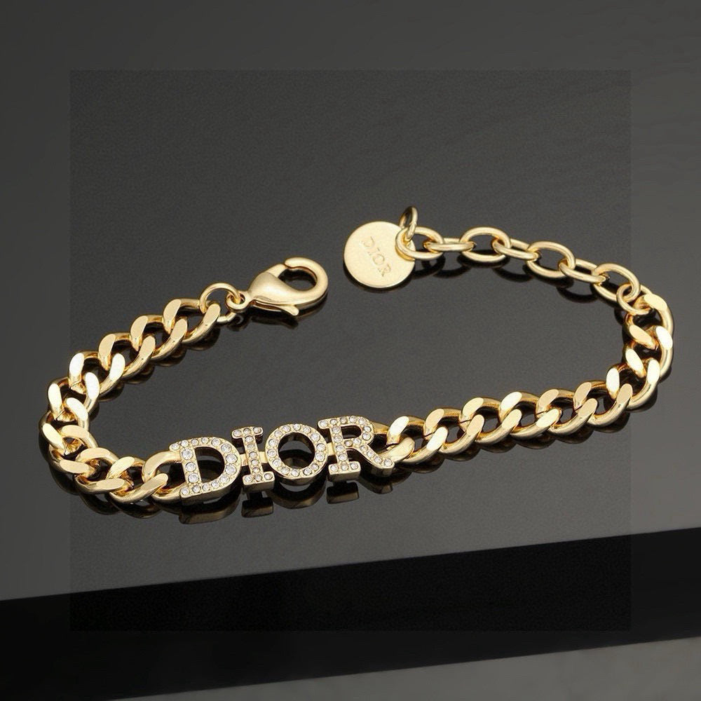 Martin Graham pendant necklace in polished metal-tone – main product view
