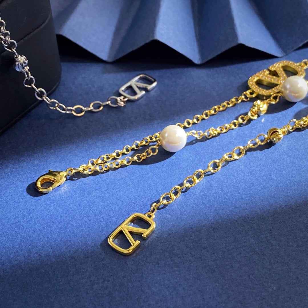 Martin Graham jewelry accessory in polished metal-tone – main product view