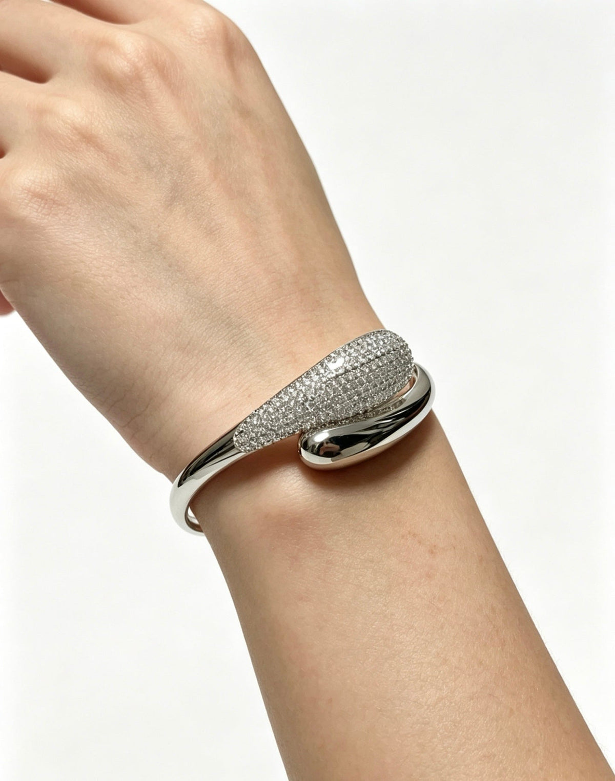 Martin Graham bracelet in polished metal-tone – main product view