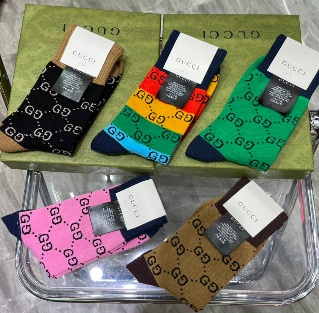 Gucci Cotton Repeating Monogram-Style Patterns Crew Socks