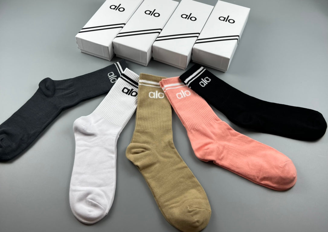 Alo Classic Crew Socks - Assorted Set