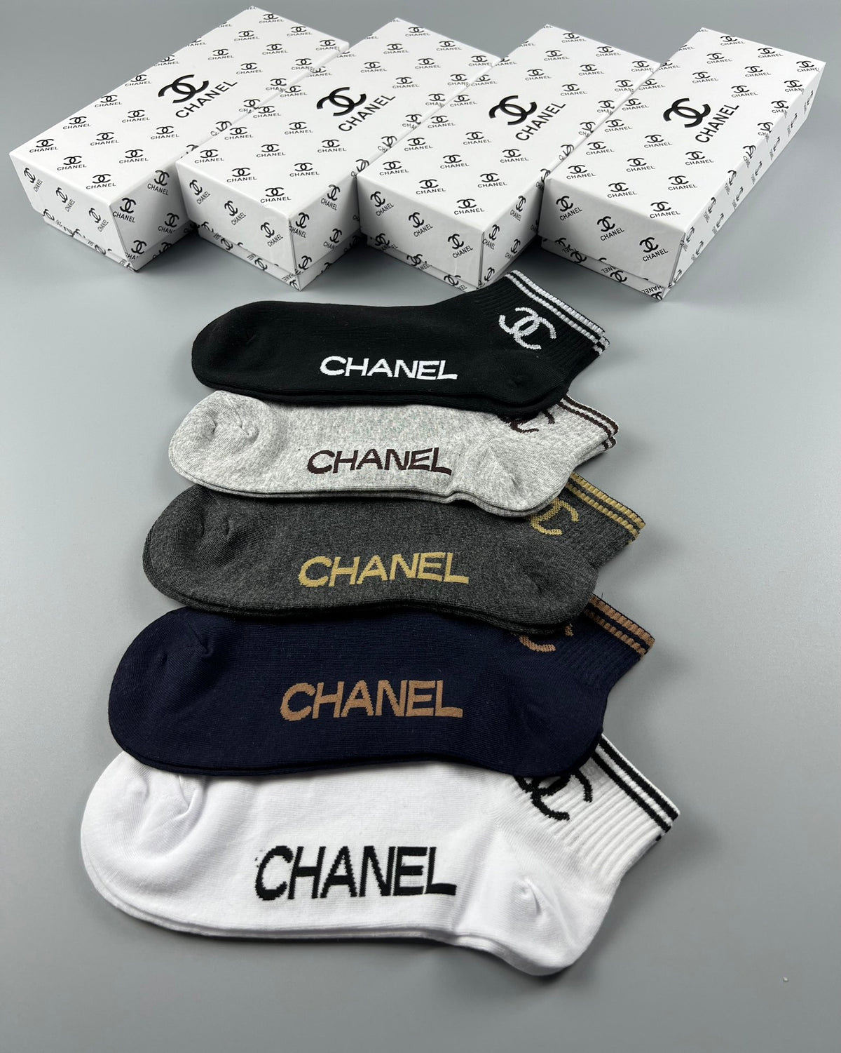 Chanel Cotton Simple Wordmarks And Emblems No-Show Socks - 5-Pair Set