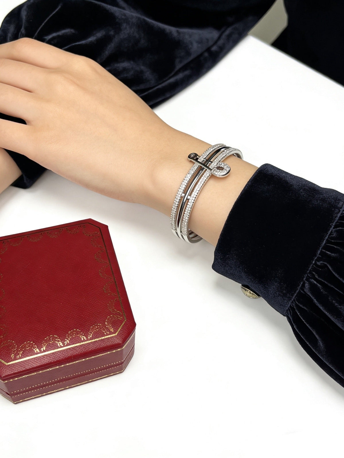 Martin Graham bracelet in polished metal-tone – main product view