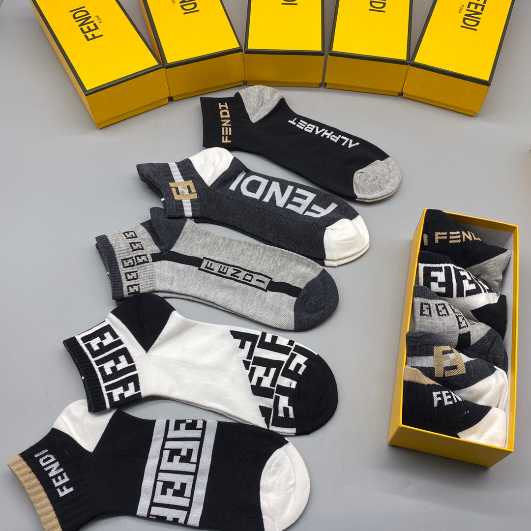 Fendi Varied Graphic Logos Ankle Socks - 5-Pair Set