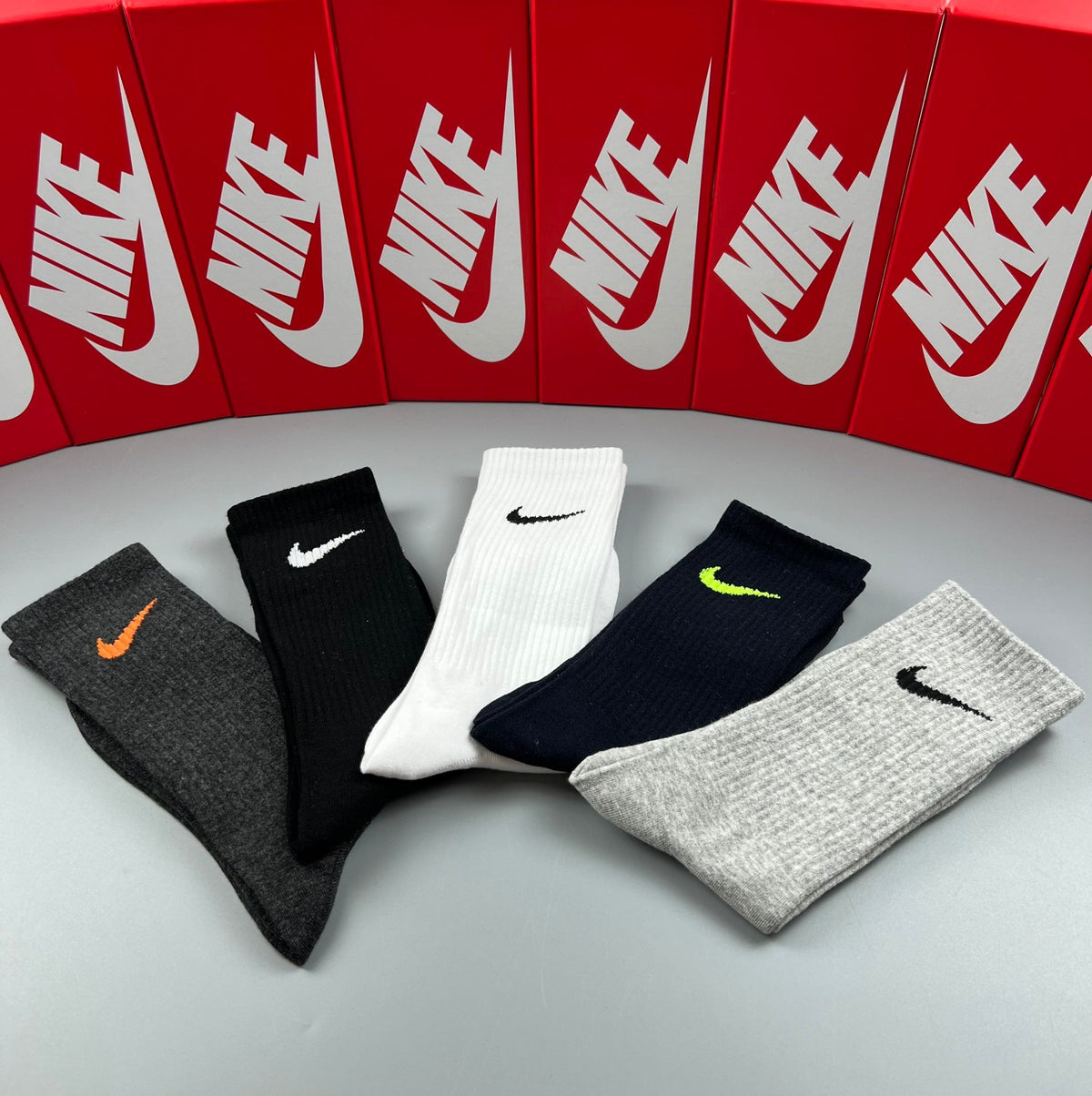 Nike Mixed-Color Swoosh Crew Socks