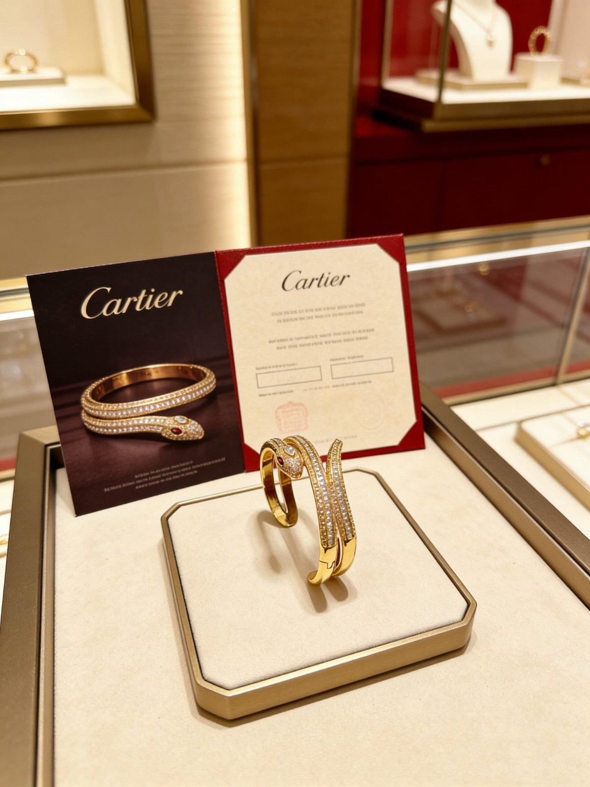 Martin Graham bracelet in polished metal-tone – main product view