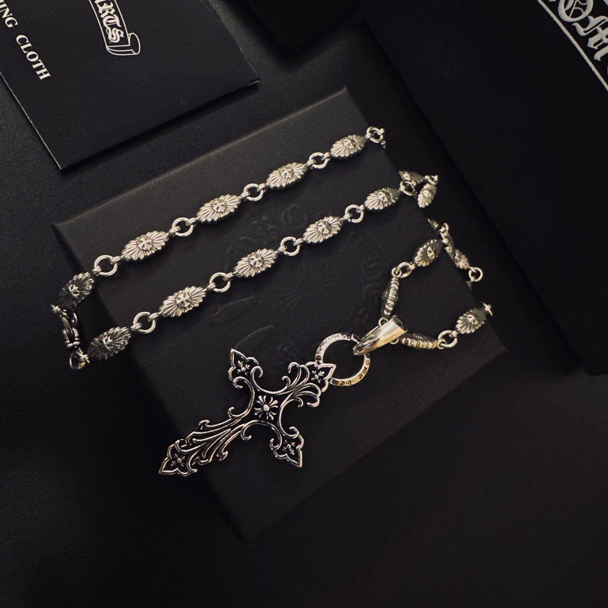 Martin Graham pendant necklace in polished metal-tone – main product view