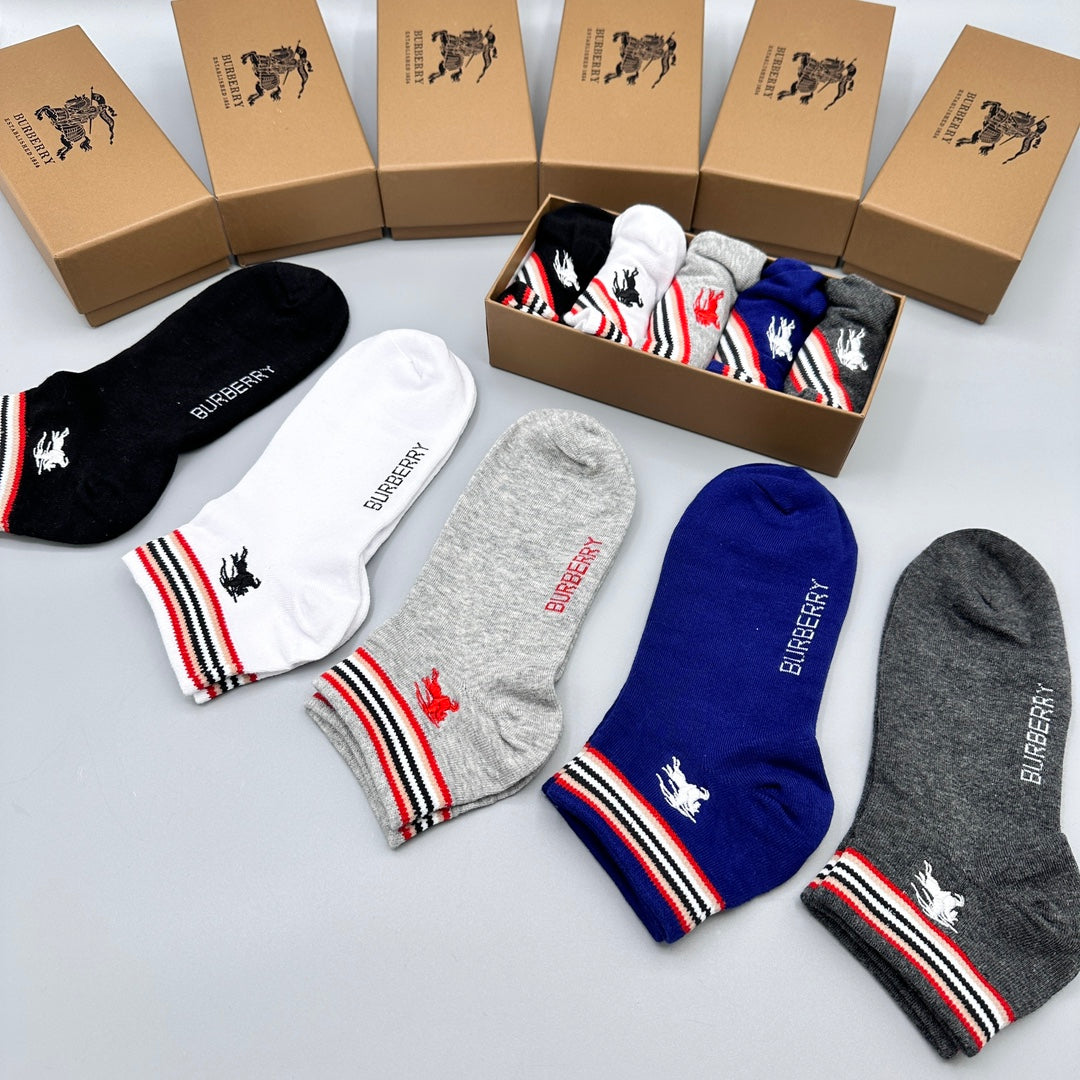 Burberry Stripe And Horse Ankle Socks - 5-Pair Set
