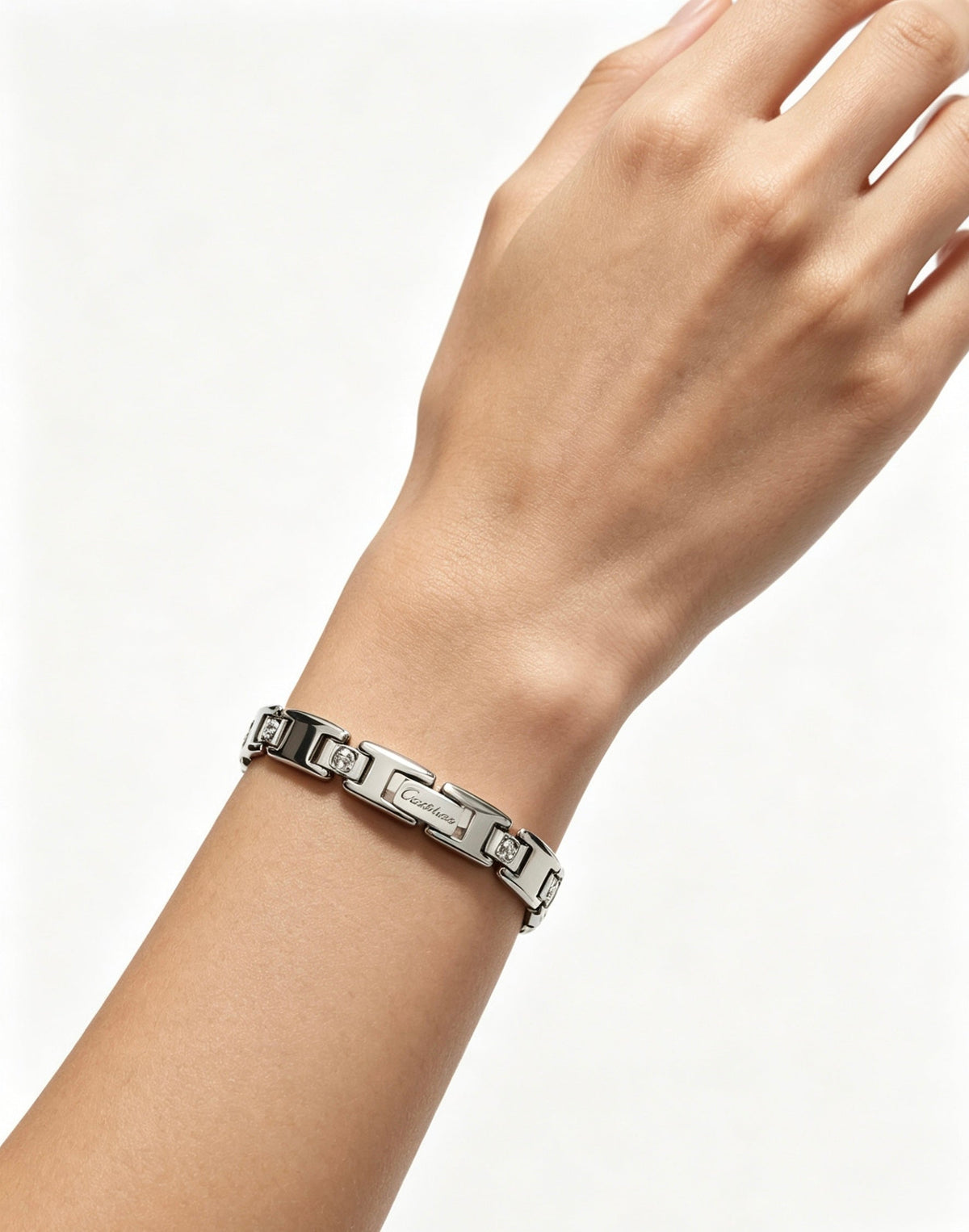 Martin Graham bracelet in polished metal-tone – main product view