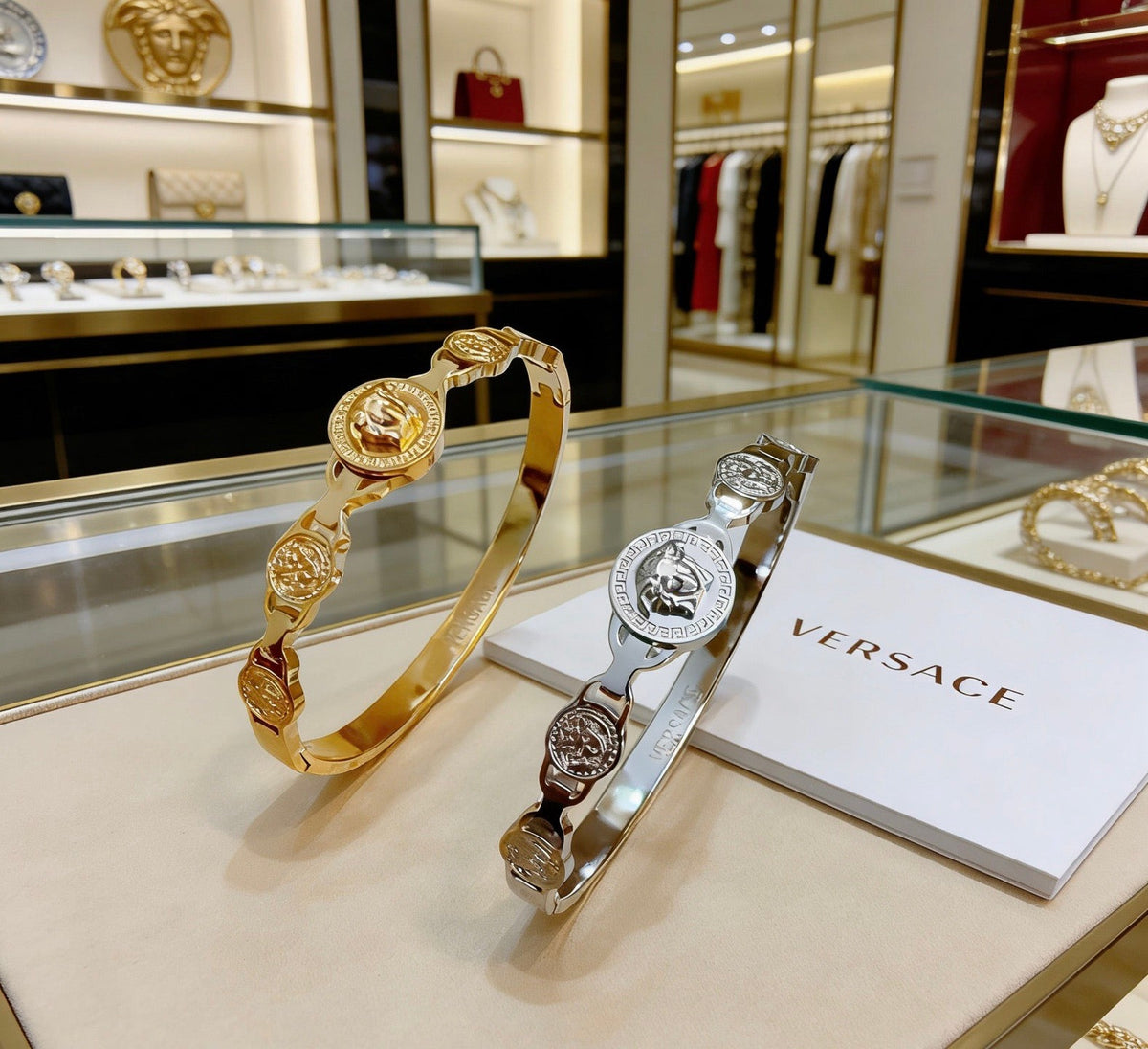 Martin Graham bracelet in polished metal-tone – main product view