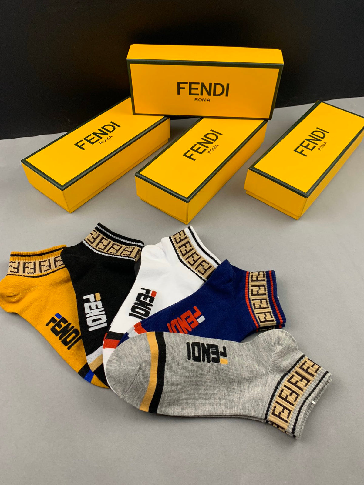 Fendi Wordmark And Letter-Pattern No-Show Socks - 5-Pair Set