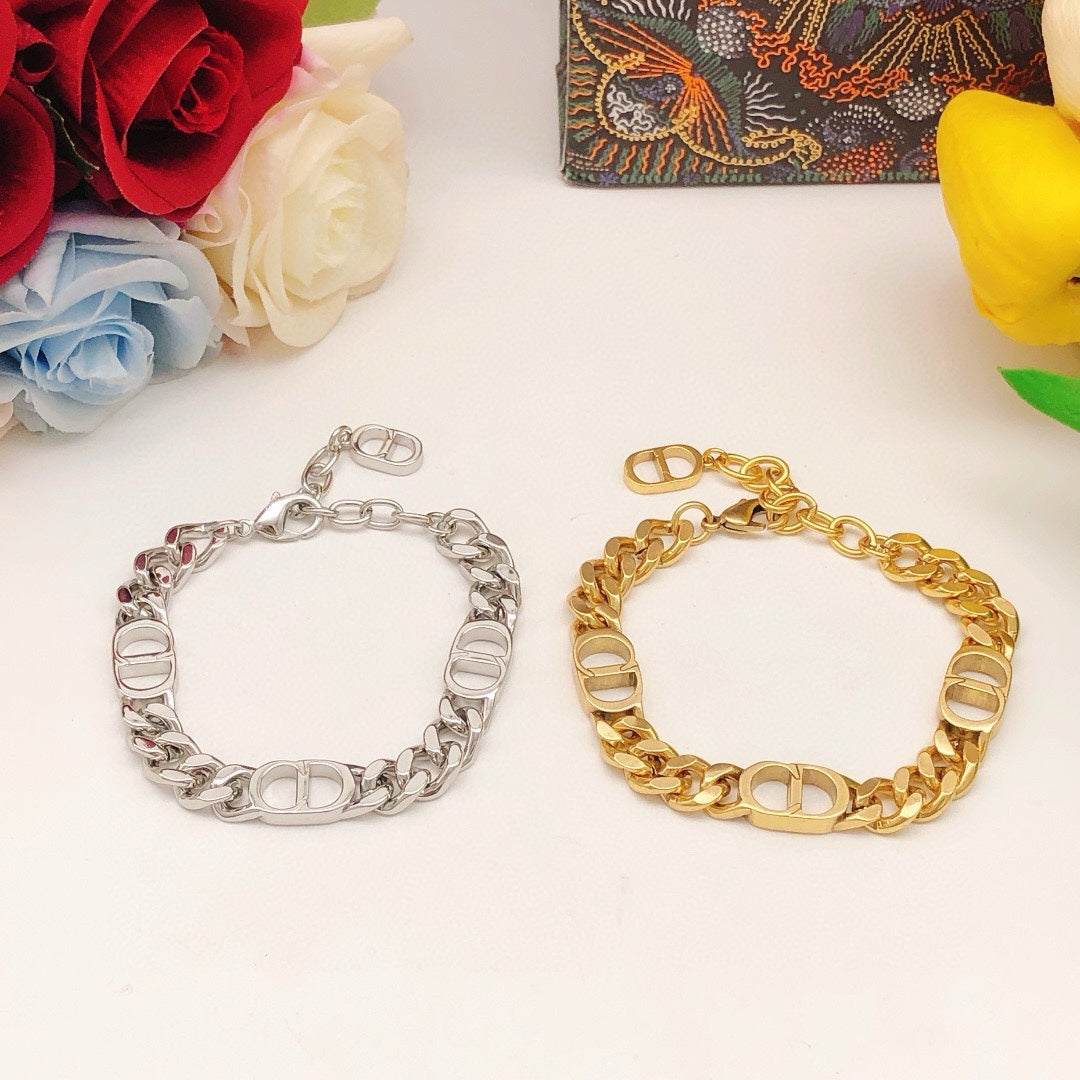 Martin Graham bracelet in polished metal-tone – main product view