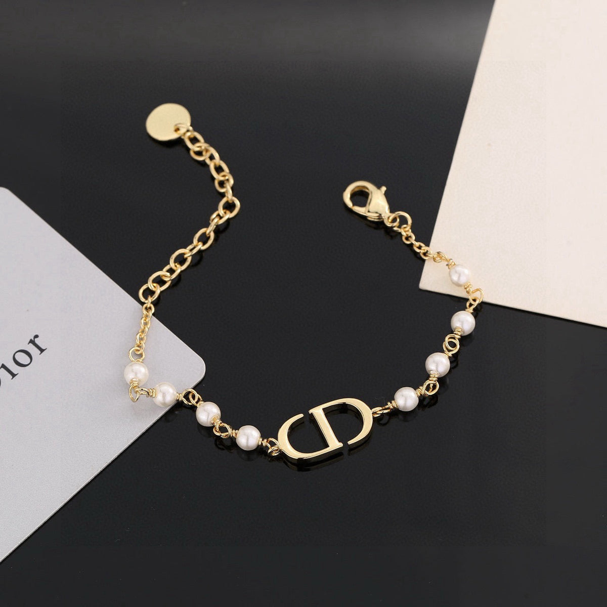 Martin Graham bracelet in polished metal-tone – front view