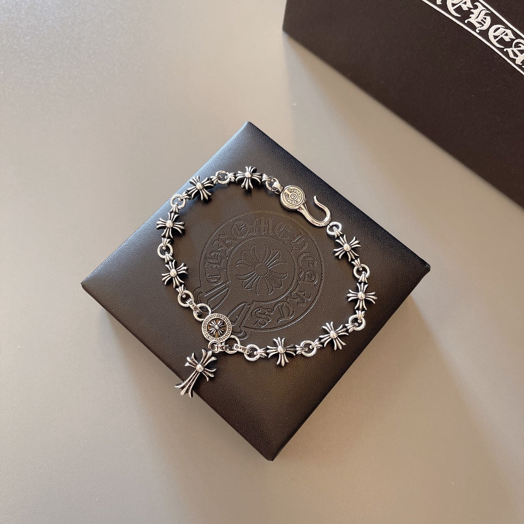 Martin Graham bracelet in polished metal-tone – front product view