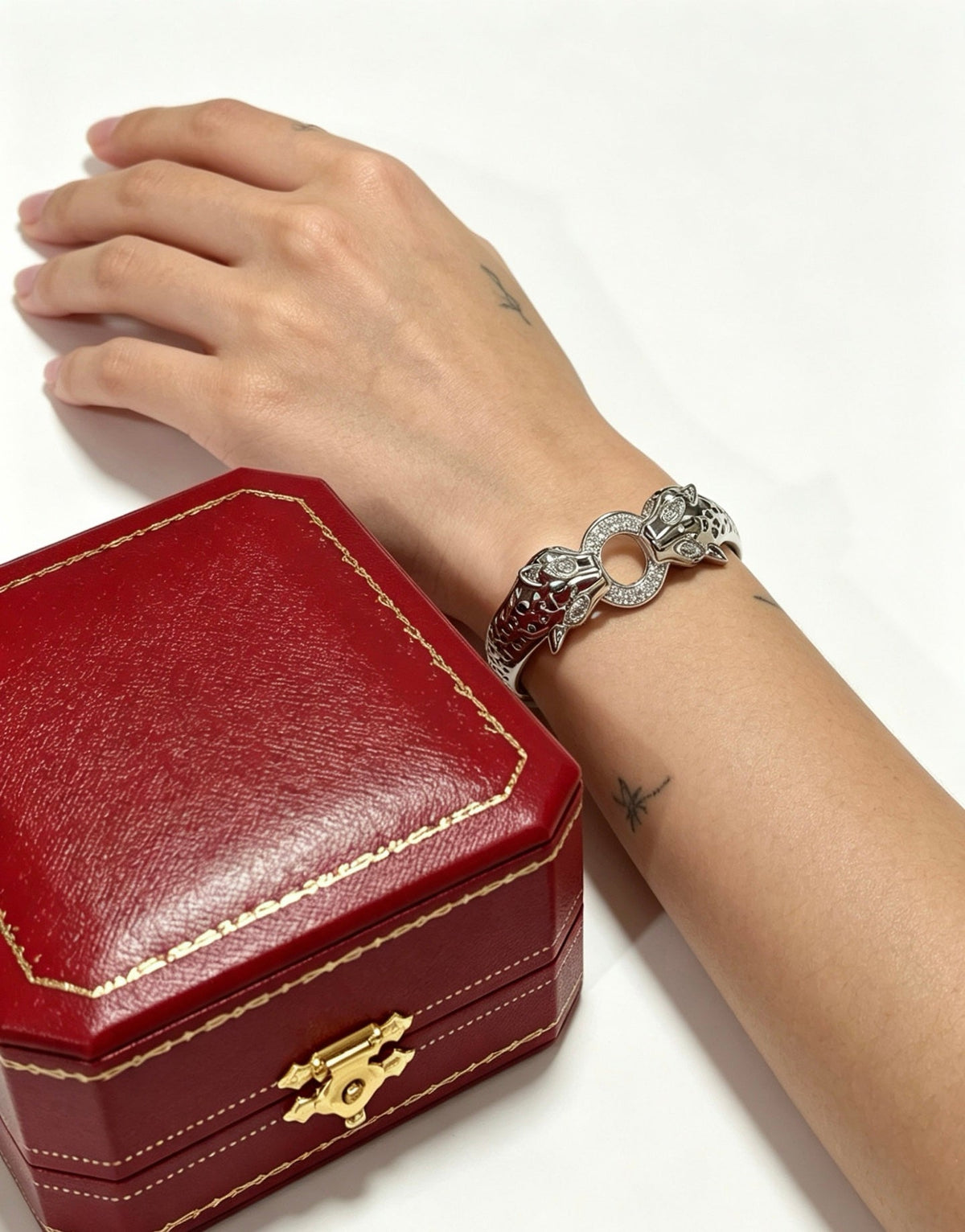 Martin Graham bracelet in polished metal-tone – front view