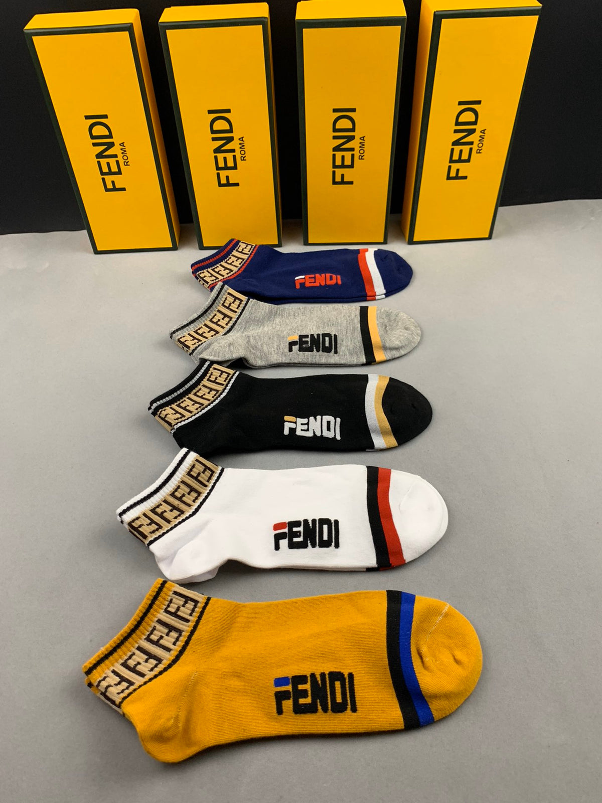 Fendi Wordmark And Letter-Pattern No-Show Socks - 5-Pair Set